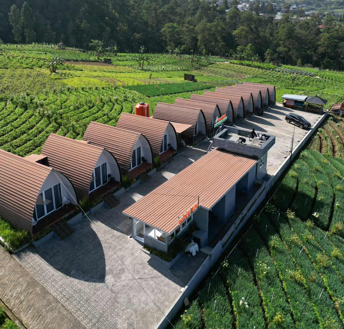 Cottage and Vacation Home Construction